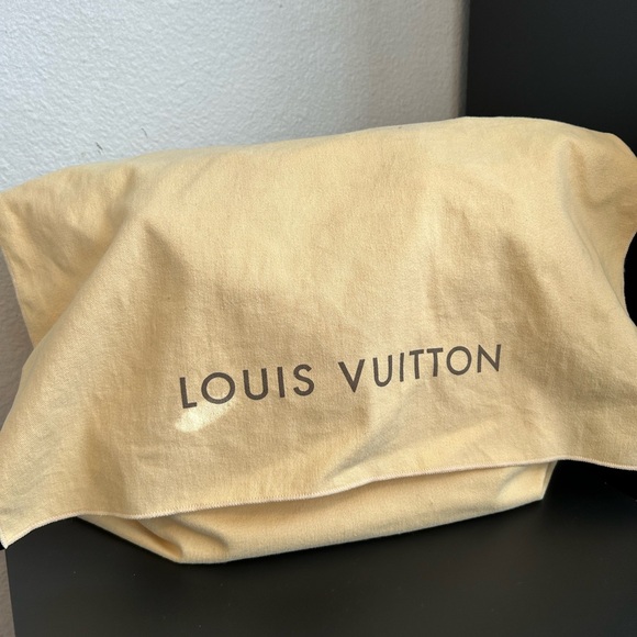 Louis Vuitton Damier Azur Speedy 30 - Picture 4 of 16